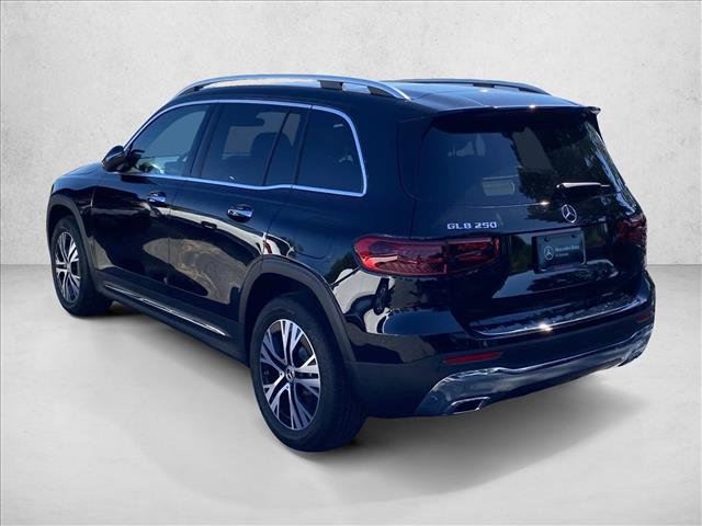 Used 2025 Mercedes-Benz GLB 250 image 5