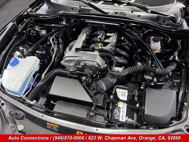 Used 2019 MAZDA MX-5 Miata RF Club RWD image 25