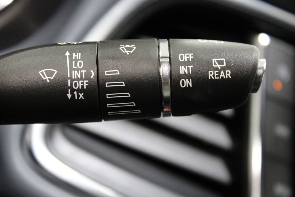 Used 2024 Buick Enclave Essence w/ Experience Buick Package image 42