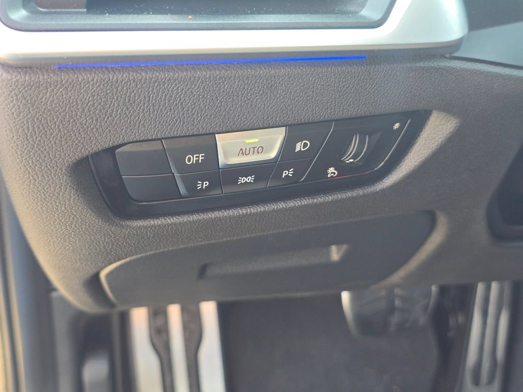 Used 2021 BMW M340i xDrive AWD/4WD image 25