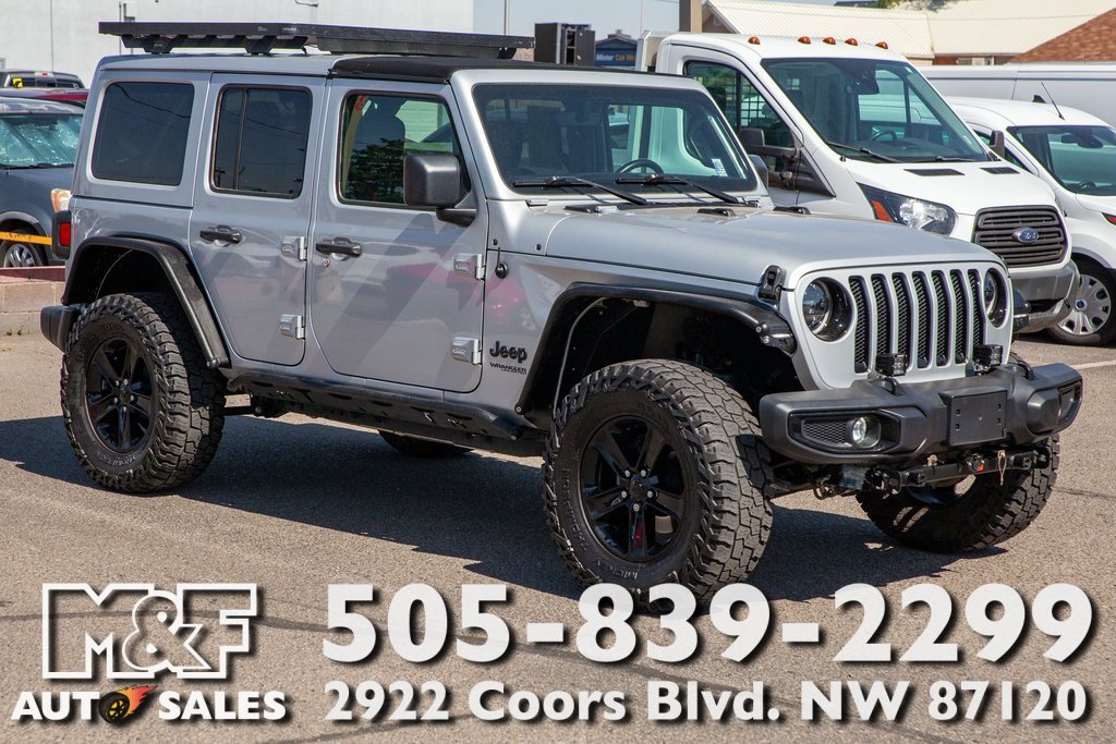 Used 2022 Jeep Wrangler Unlimited Sahara image 1