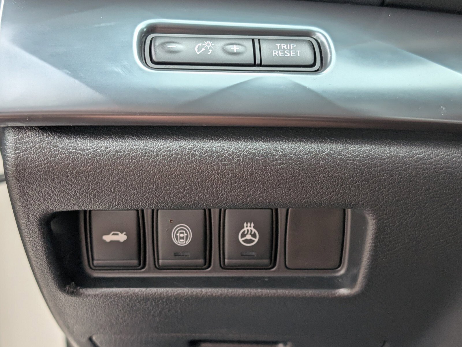 Certified 2023 Nissan Maxima SR w/ Sport Mat Group image 32