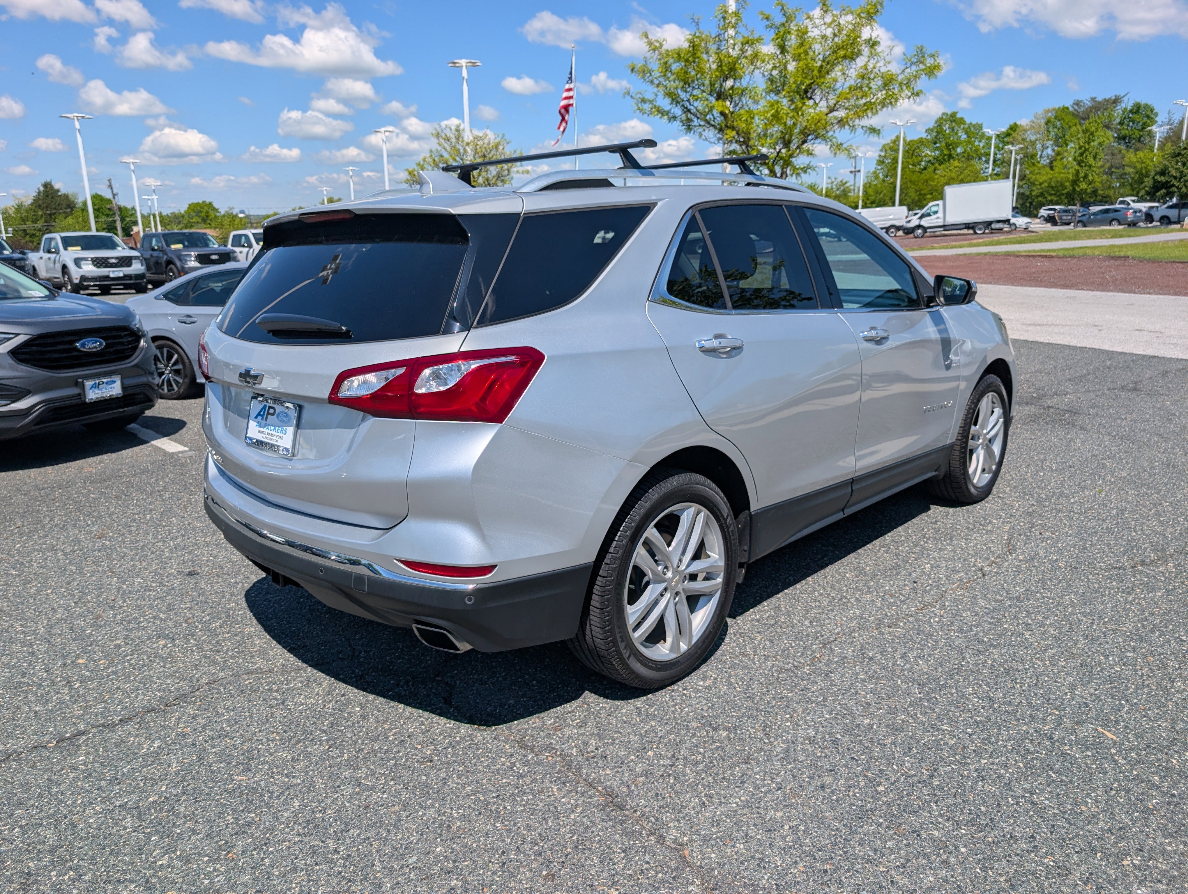 Used 2019 Chevrolet Equinox Premier AWD/4WD image 3