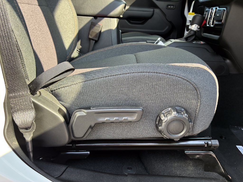New 2026 Jeep Wrangler Unlimited Sport AWD/4WD image 8