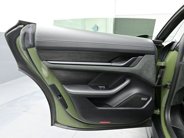 Certified 2023 Porsche Taycan GTS image 13