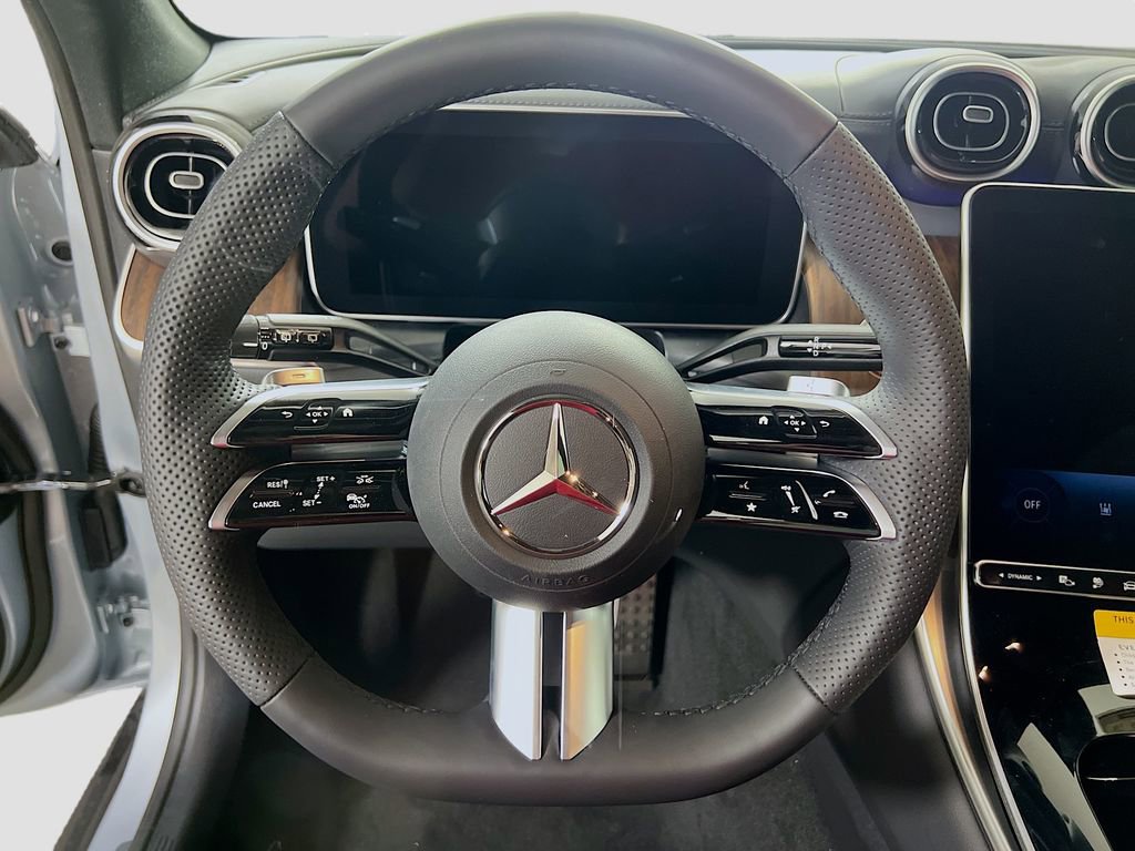 New 2025 Mercedes-Benz GLC 350e 4MATIC image 13