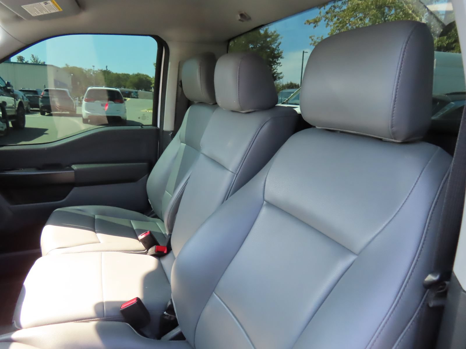 Used 2022 Ford F150 XL w/ Equipment Group 101A High RWD image 22