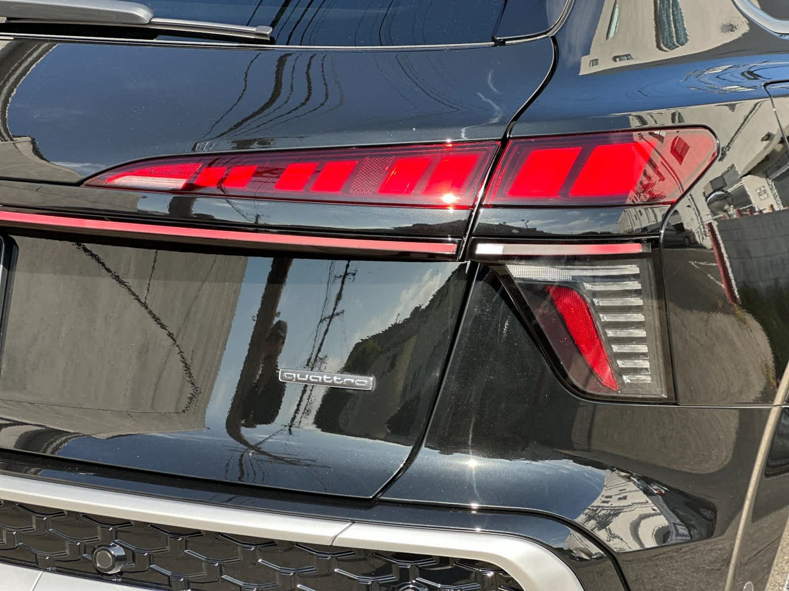 New 2026 Audi Q3 quattro 2.0T AWD/4WD image 12