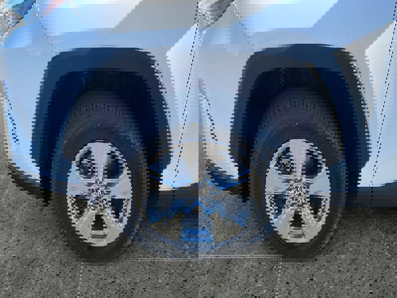 Used 2023 Toyota RAV4 XLE image 14