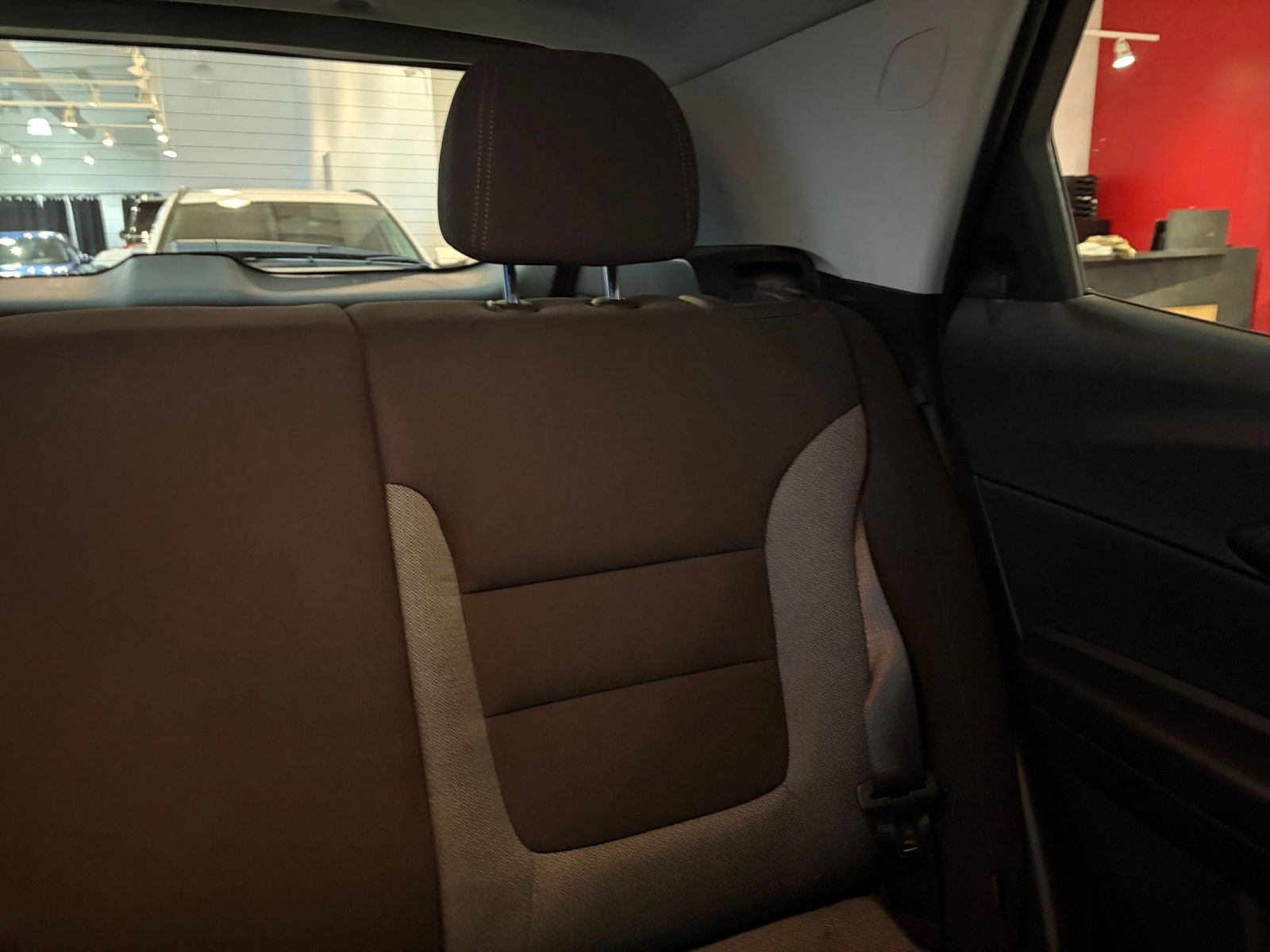 Used 2025 Chevrolet TrailBlazer LT image 35