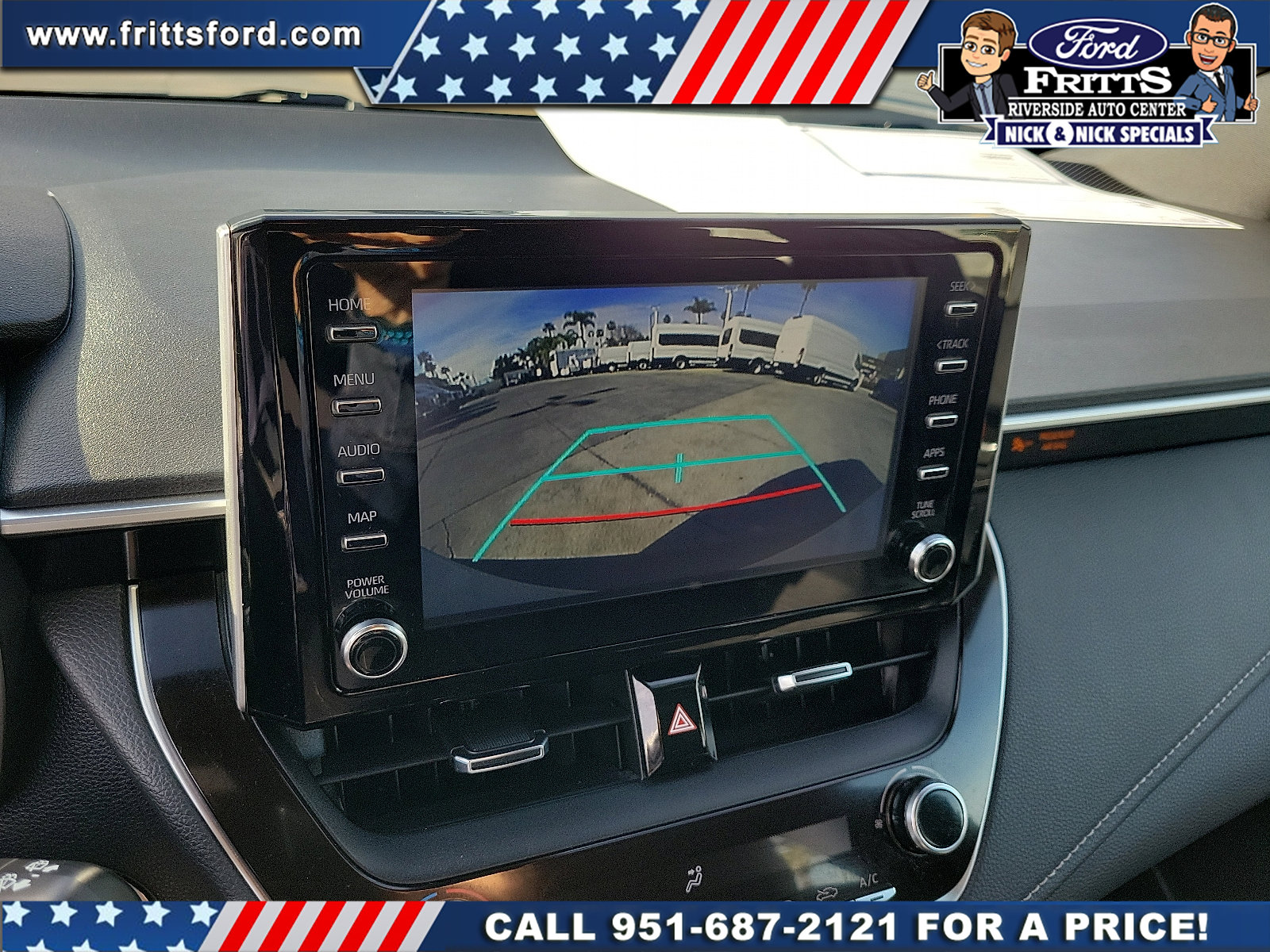 Used 2019 Toyota Corolla SE w/ Carpet Mat Package image 10