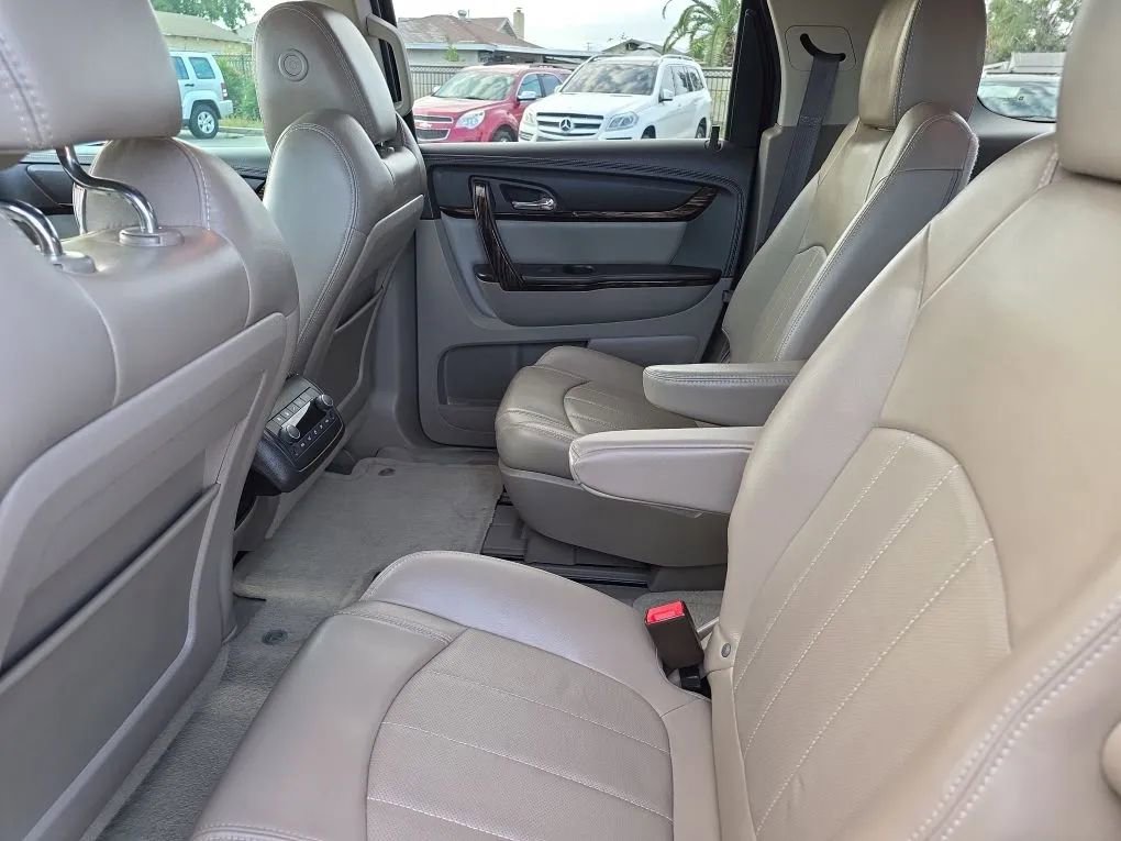 Used 2015 GMC Acadia Denali FWD image 38