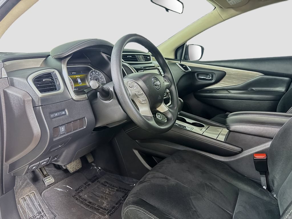 Used 2016 Nissan Murano S w/ Navigation Package AWD/4WD image 10