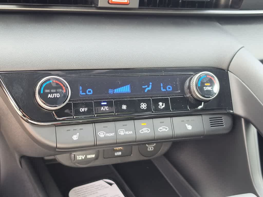 New 2026 Hyundai Elantra SEL Sport FWD image 31