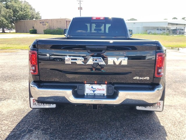 New 2026 RAM 3500 Tradesman image 4