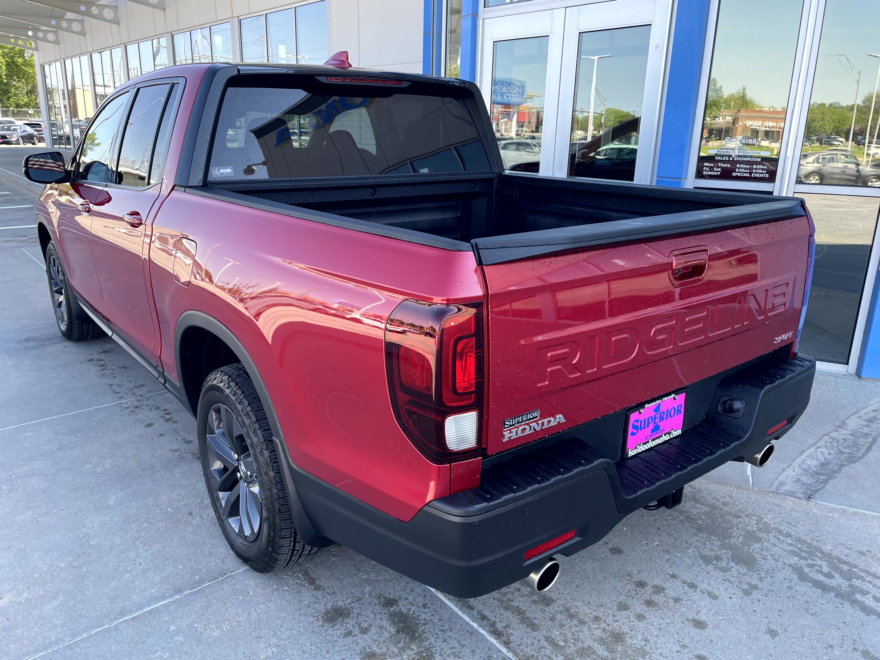 Certified 2025 Honda Ridgeline Sport image 2