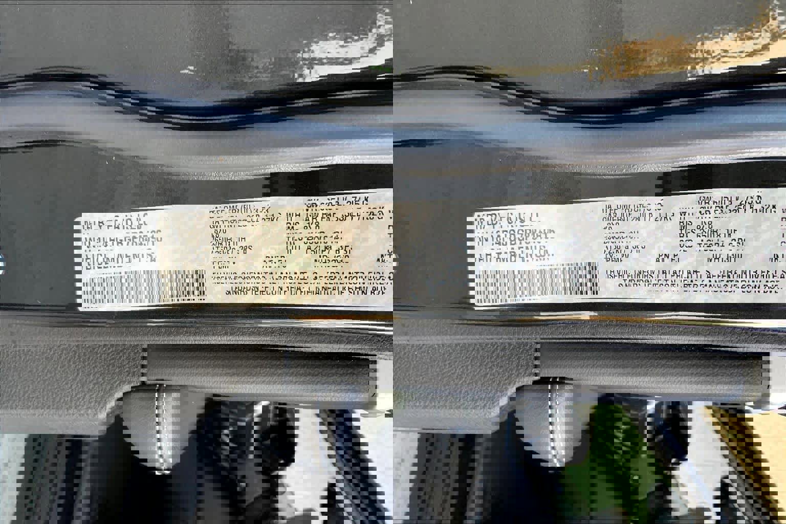 Used 2023 Jeep Grand Cherokee Limited w/ Luxury Tech Group II image 30