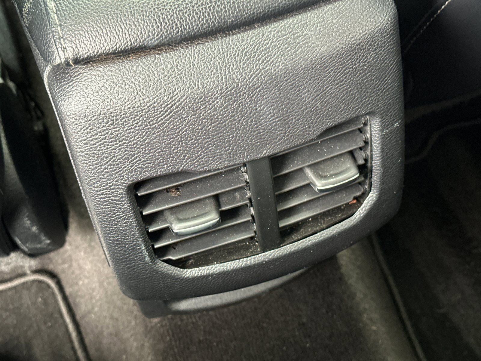 Used 2019 Ford Fusion Titanium image 14