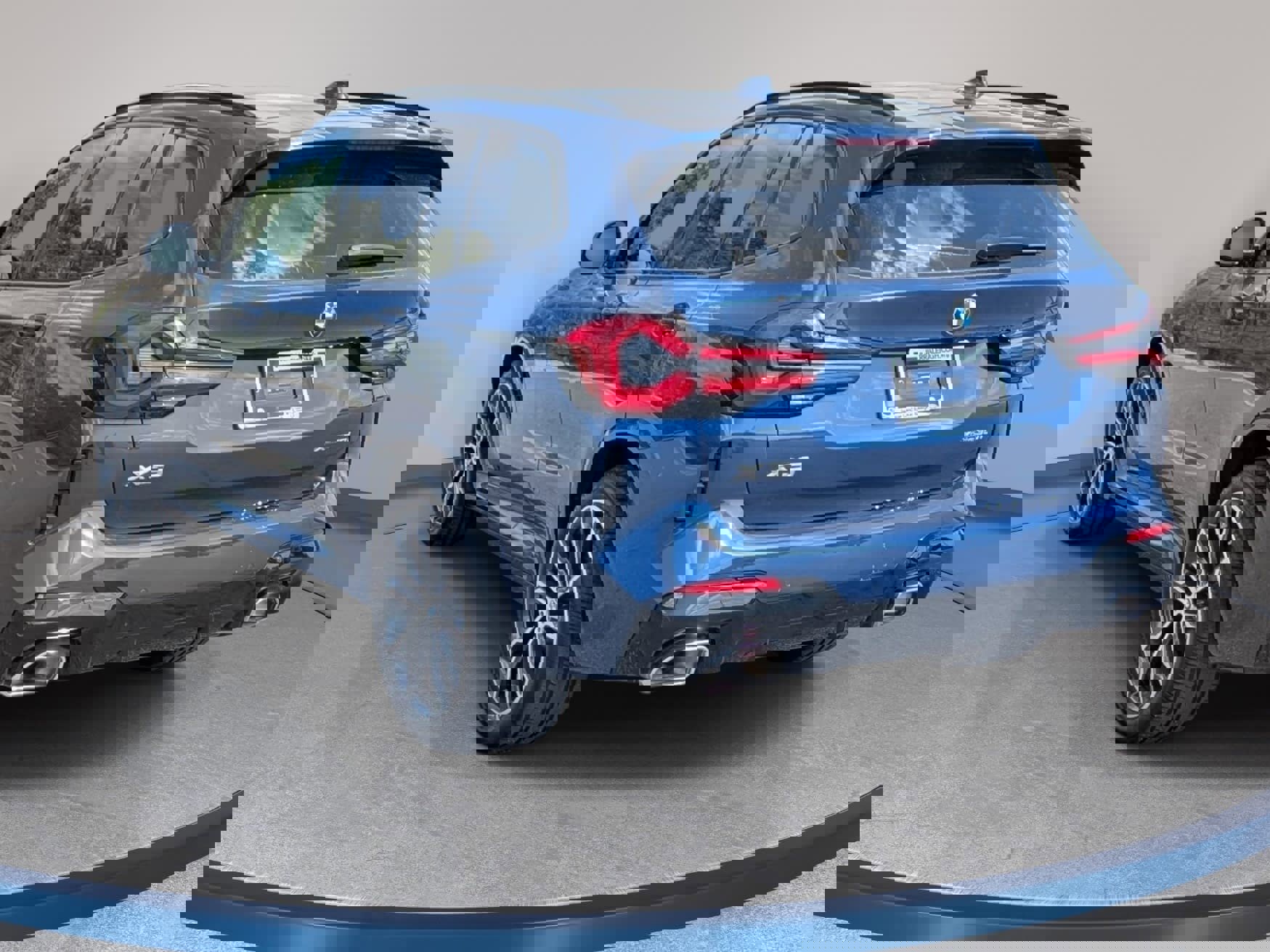 Used 2024 BMW X3 xDrive30i w/ Premium Package image 7