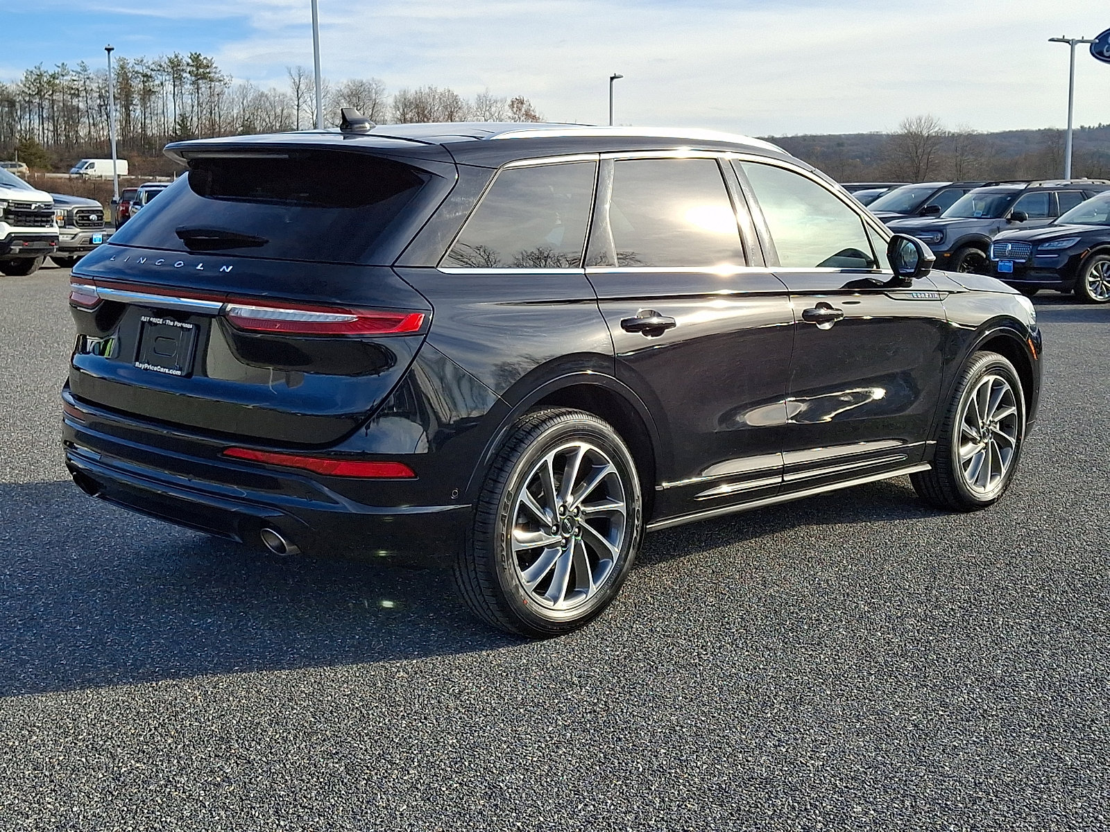 Certified 2022 Lincoln Corsair Grand Touring w/ Elements Technology Bundle image 6