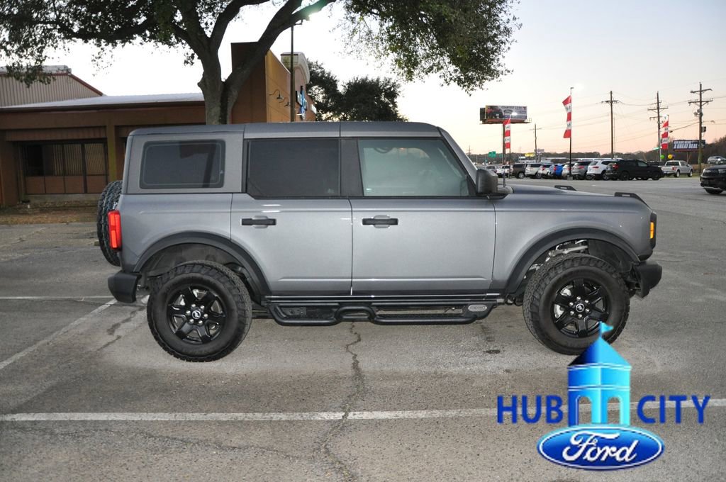 Used 2025 Ford Bronco 4-Door image 6