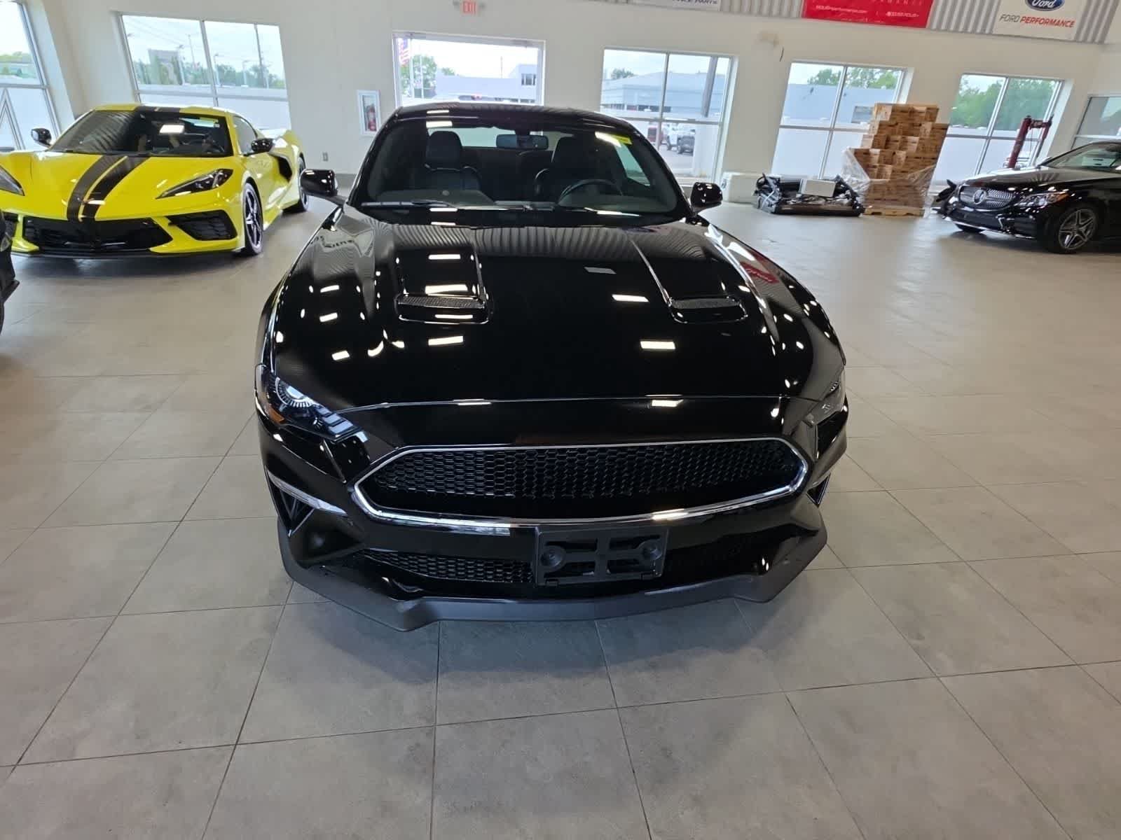 Used 2020 Ford Mustang Bullitt RWD image 4