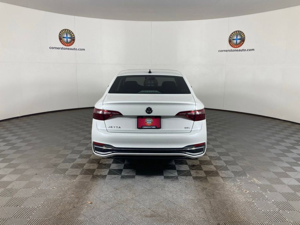Used 2024 Volkswagen Jetta SEL image 20