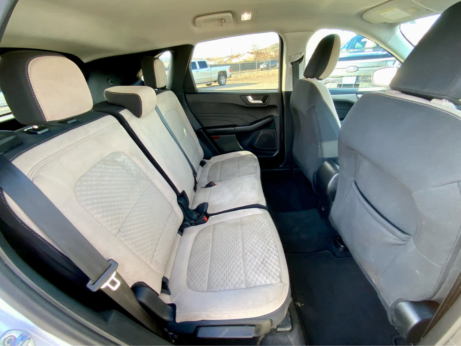 Used 2021 Ford Escape SE image 25