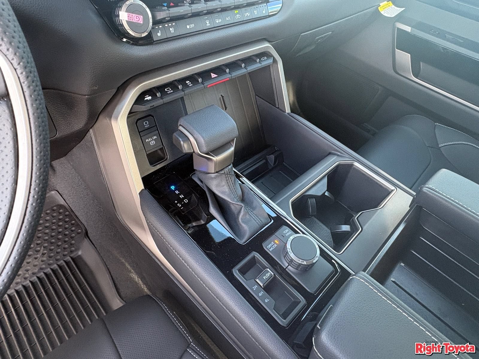 New 2026 Toyota Tundra Limited AWD/4WD image 21