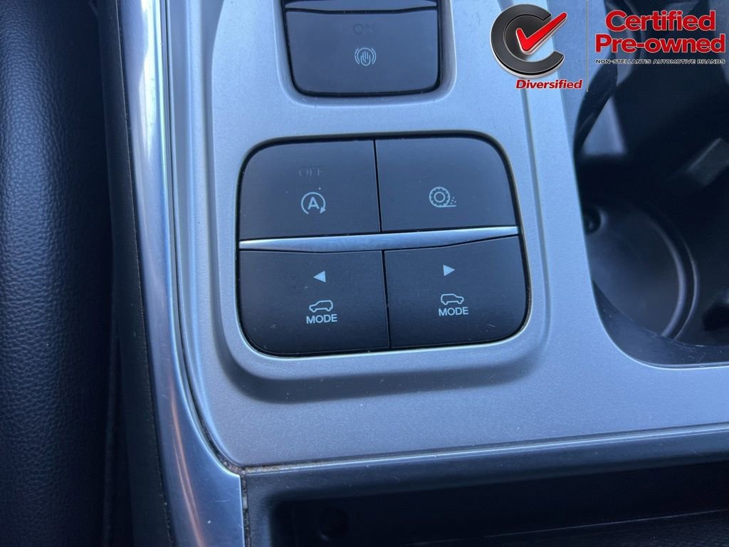 Used 2020 Ford Explorer XLT w/ Equipment Group 202A RWD image 64