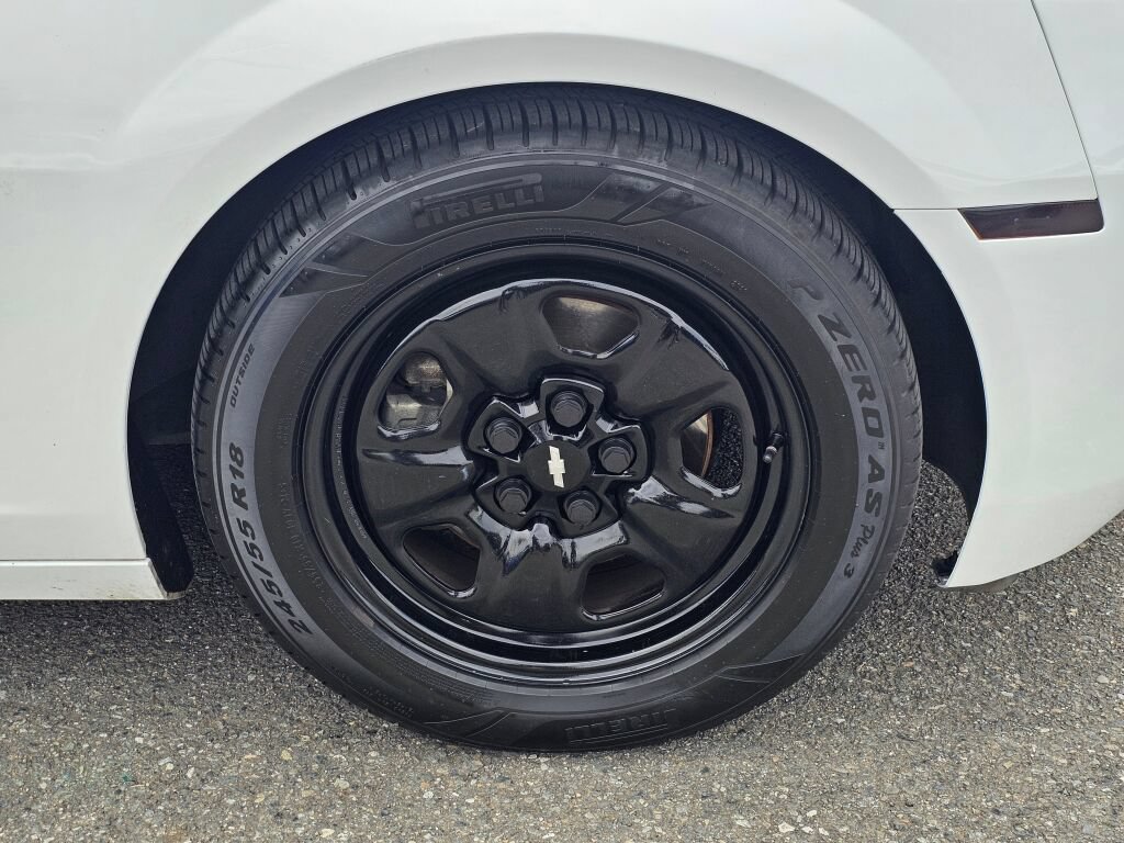Used 2013 Chevrolet Camaro LS RWD image 26