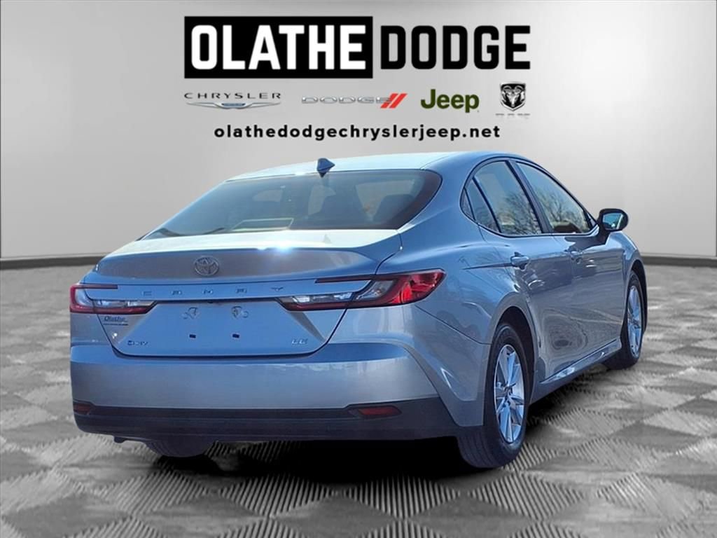 Used 2025 Toyota Camry XSE image 24