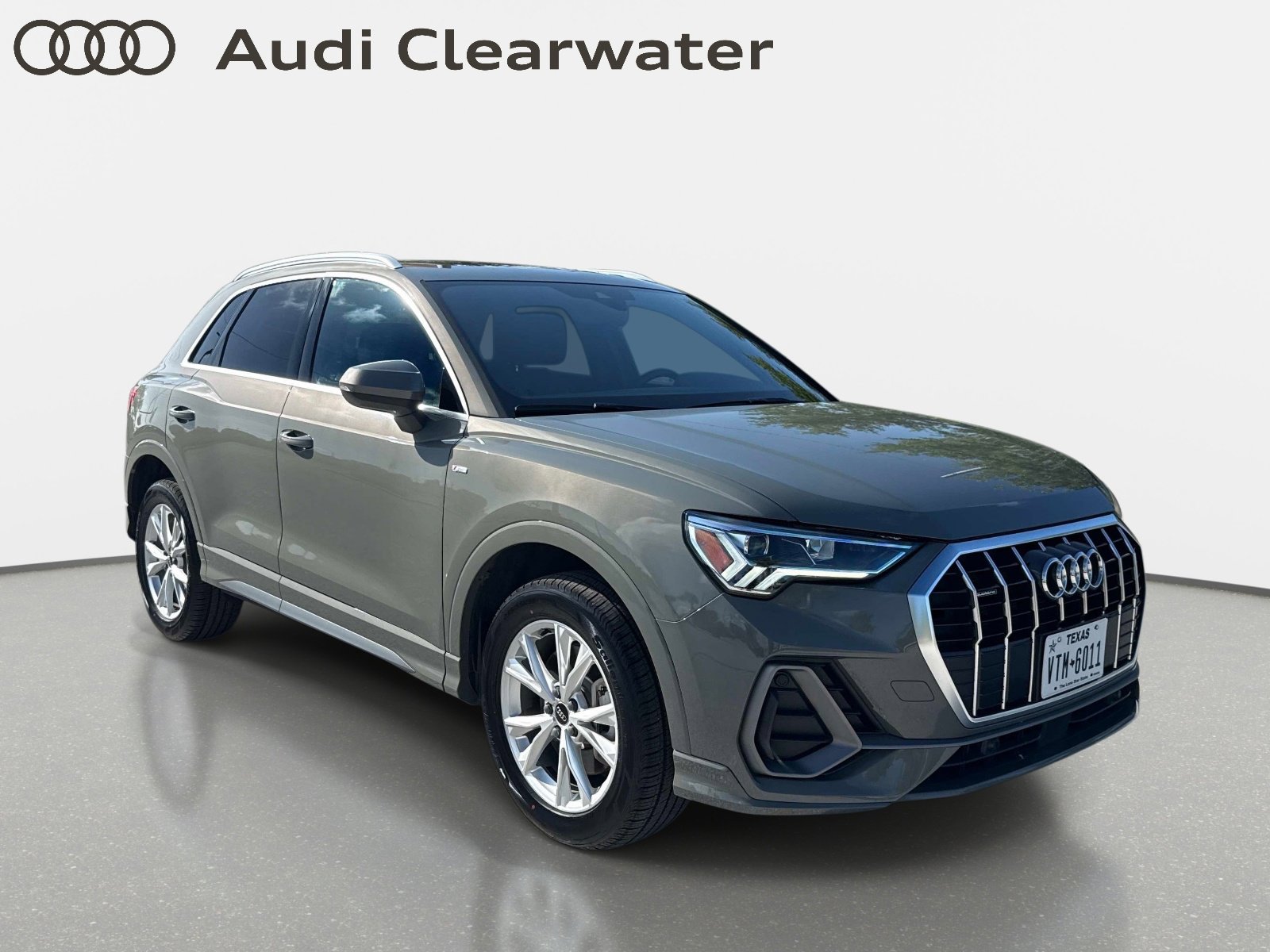 Used 2025 Audi Q3 2.0T Premium AWD/4WD image 7