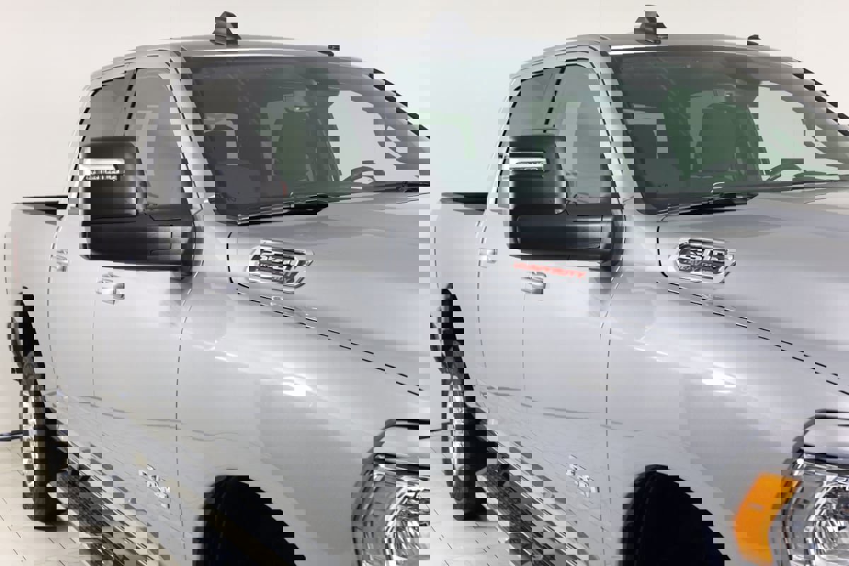 Used 2024 RAM 2500 Big Horn w/ Sport Appearance Package image 38