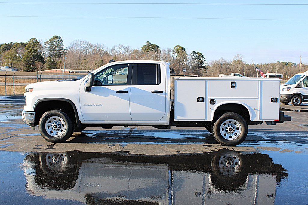 Used 2024 Chevrolet Silverado 3500 W/T w/ WT Convenience Package RWD image 6