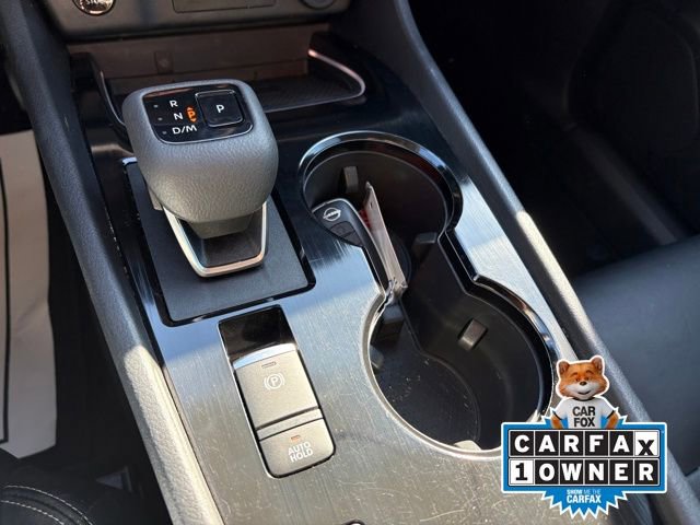 Used 2024 Nissan Rogue SL image 16