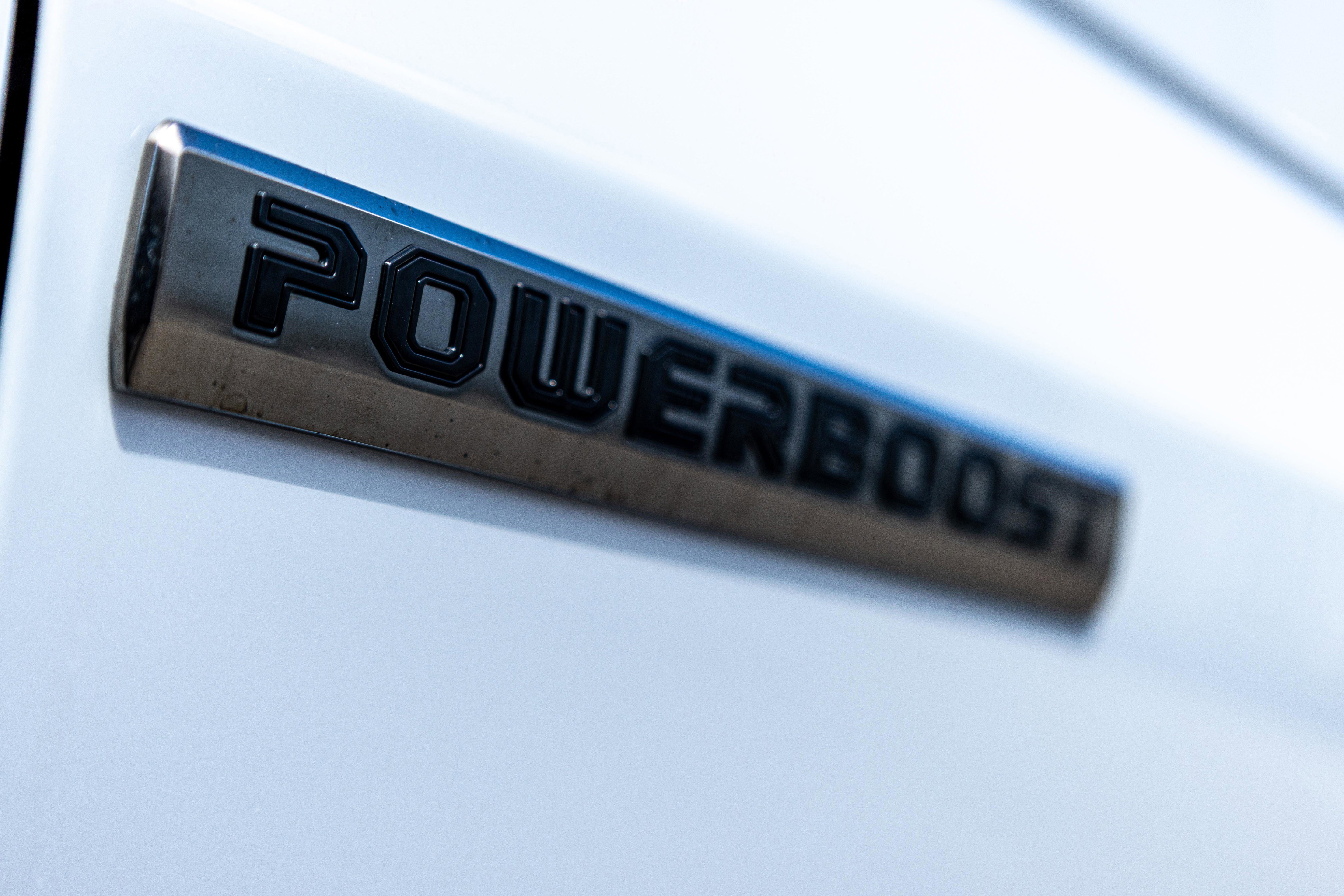 New 2025 Ford F150 Lariat w/ Equipment Group 502A High AWD/4WD image 25