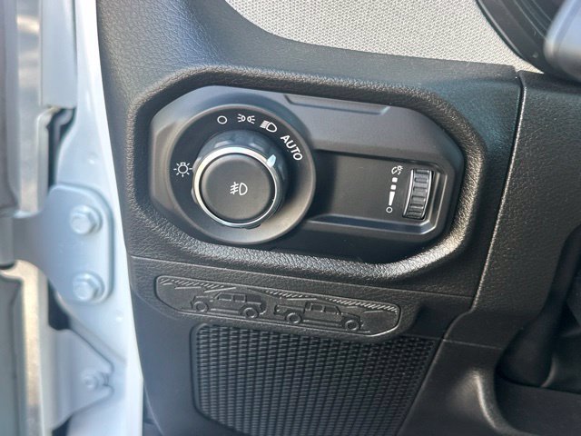 Used 2024 Jeep Wrangler Unlimited Sport AWD/4WD image 11