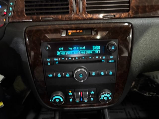 Used 2015 Chevrolet Impala LTZ FWD image 18