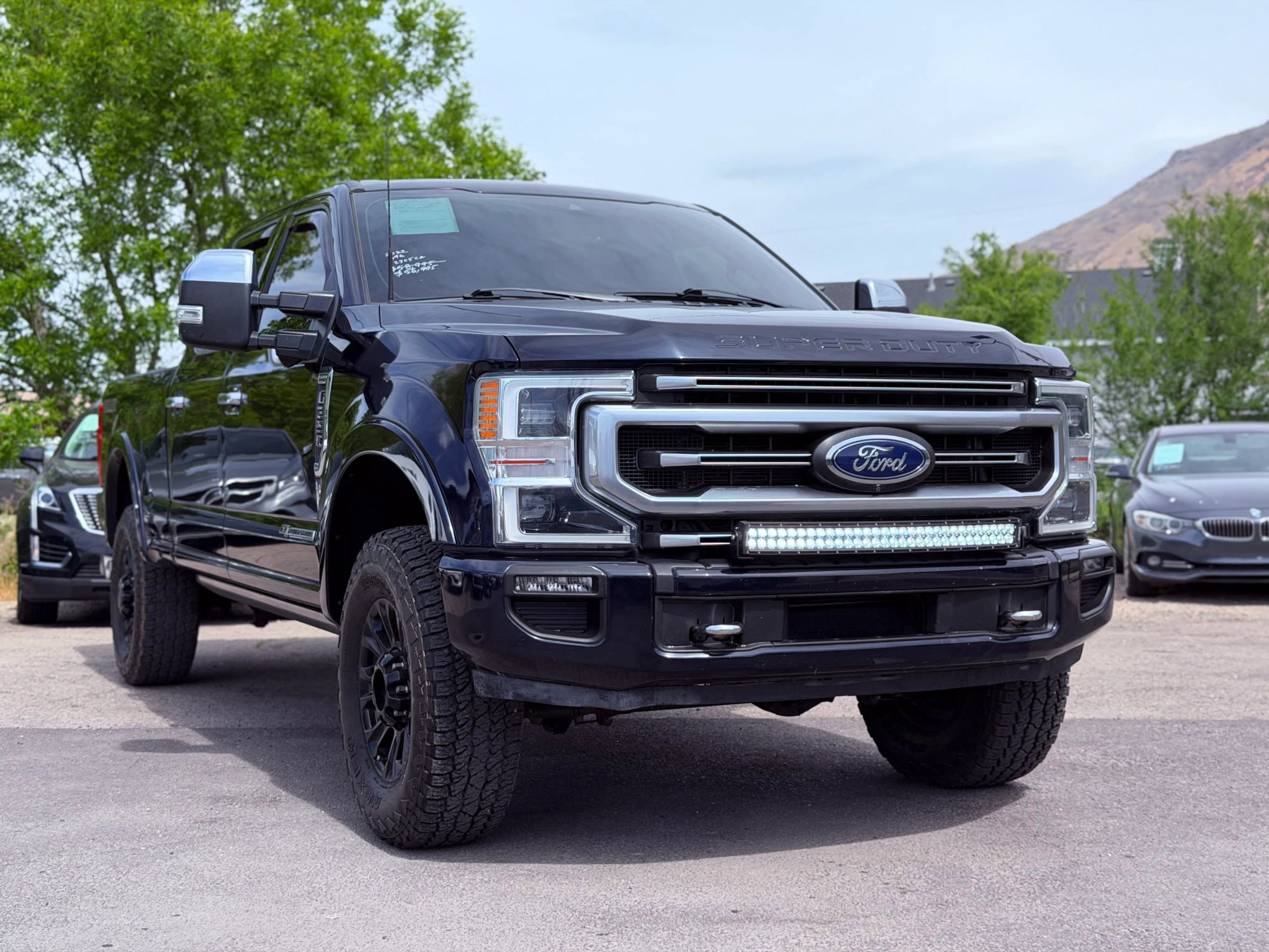 Used 2022 Ford F350 Platinum w/ Tremor Off-Road Package AWD/4WD video 1