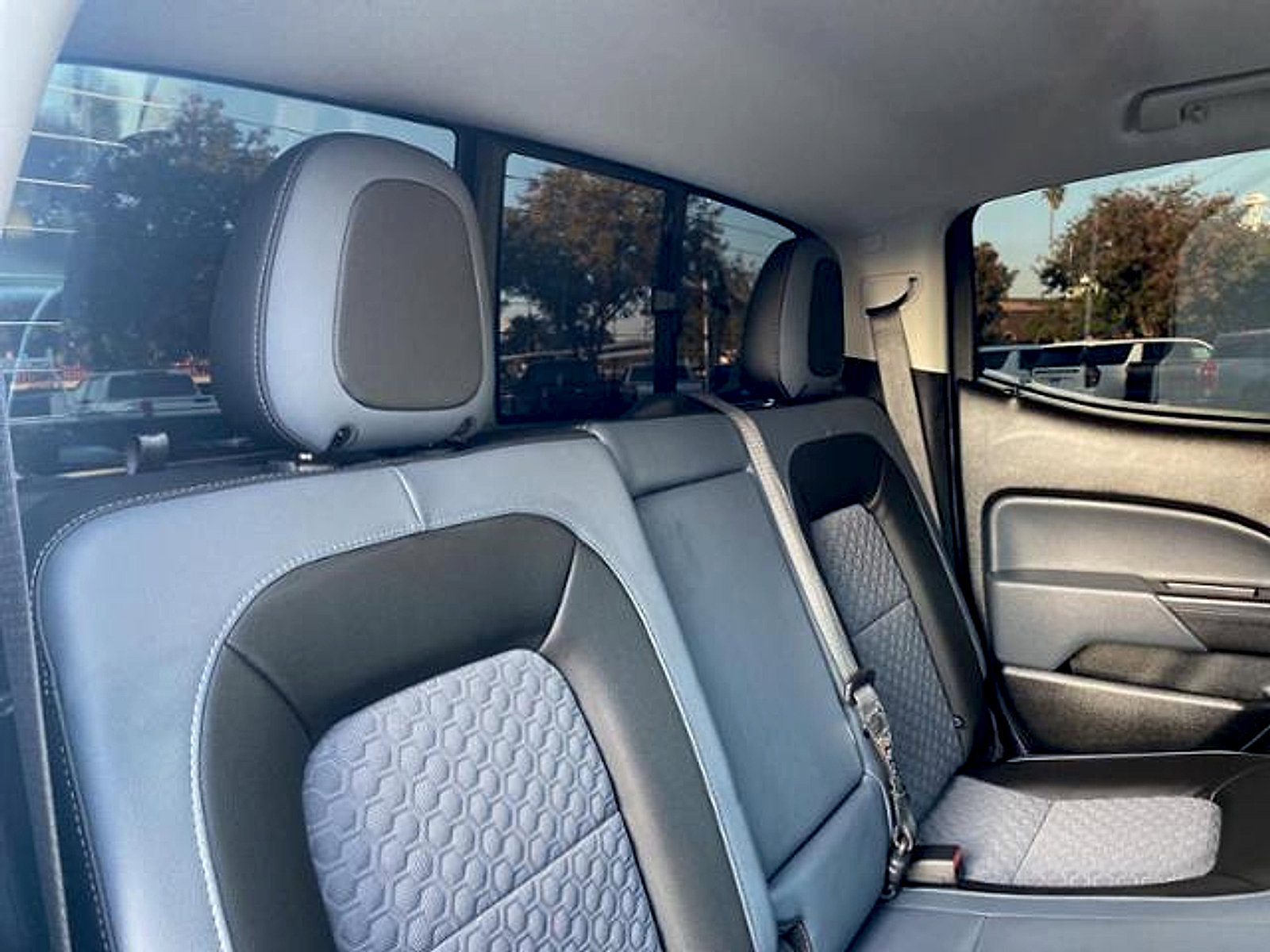 Used 2021 Chevrolet Colorado Z71 RWD image 21