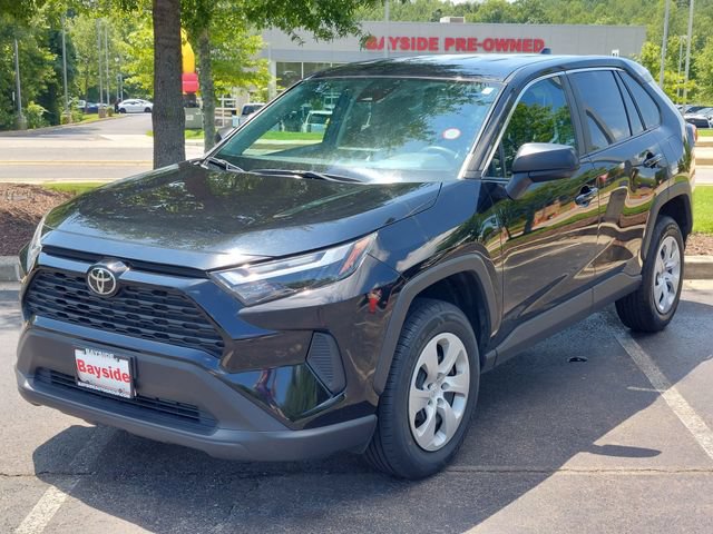 Certified 2025 Toyota RAV4 LE AWD/4WD image 8