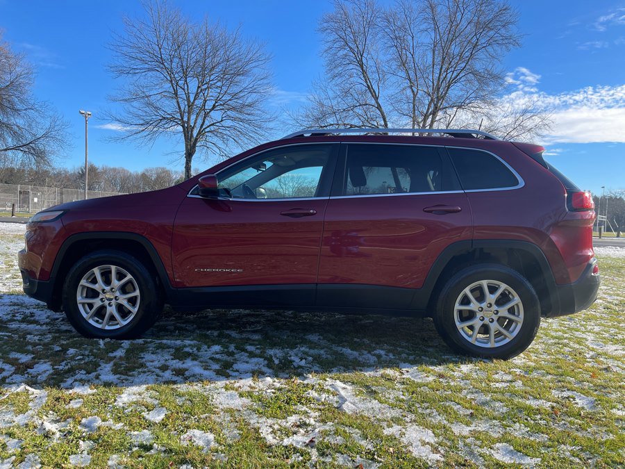 Used 2016 Jeep Cherokee Latitude image 23