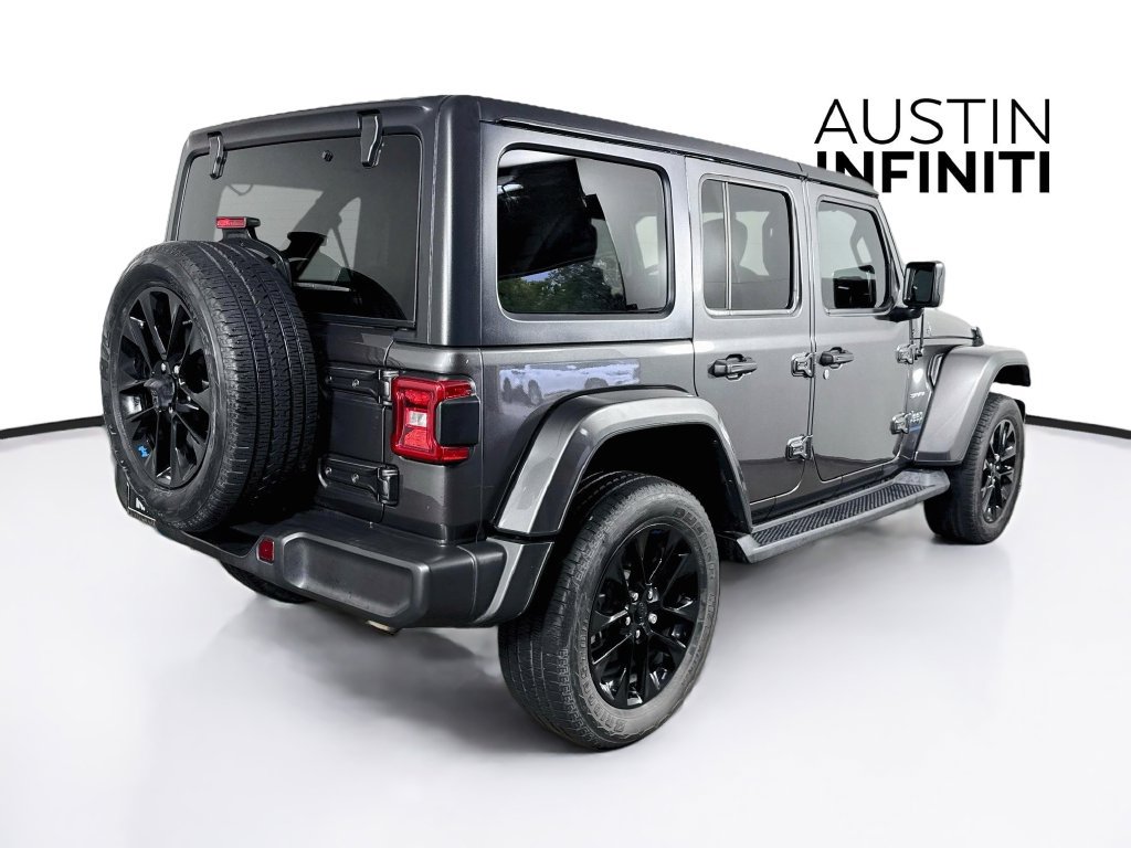 Used 2023 Jeep Wrangler Unlimited Sahara w/ Cold Weather Group AWD/4WD image 8