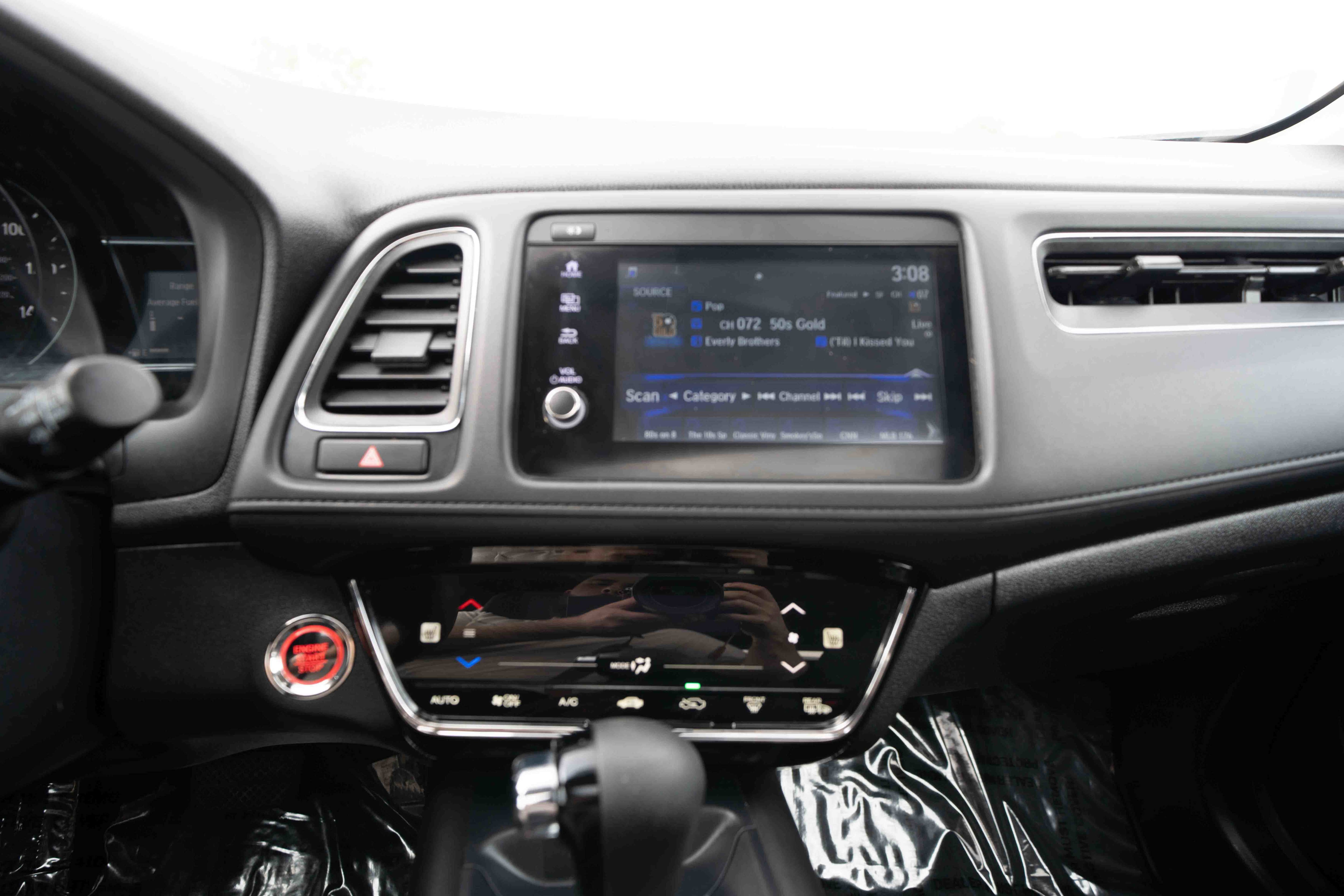 Used 2022 Honda HR-V EX image 17