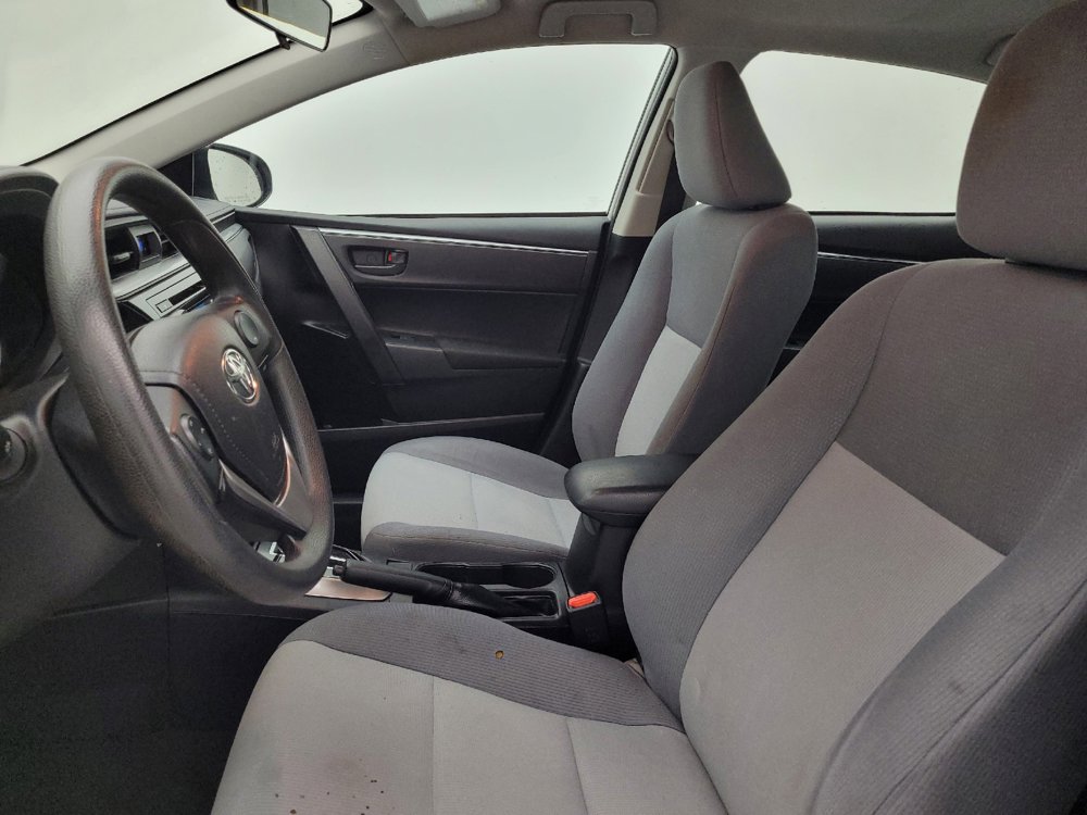 Used 2015 Toyota Corolla L FWD image 17