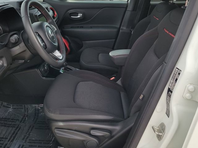 Used 2023 Jeep Renegade Trailhawk AWD/4WD image 6