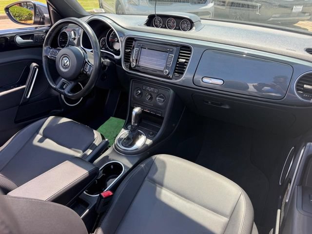 Used 2014 Volkswagen Beetle R-Line FWD image 12
