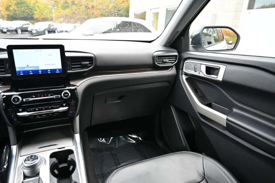 Used 2021 Ford Explorer Limited image 15