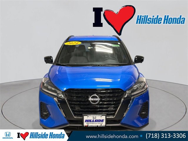 Used 2024 Nissan Kicks SR w/ SR Premium Package image 8